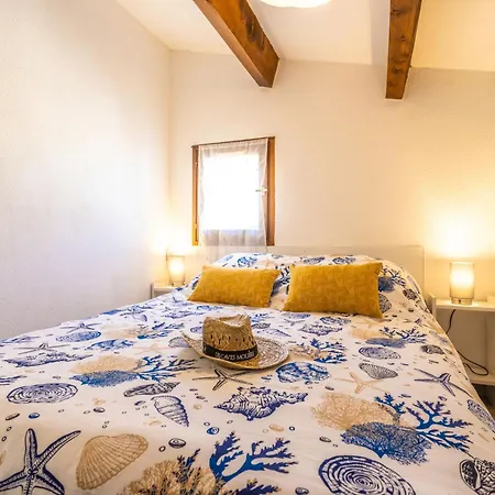 Hébergement de vacances Les Sopralynes-2 By Interhome *