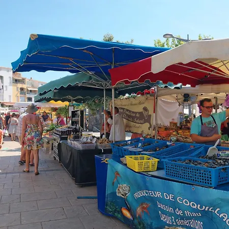 度假居 Les Sopralynes-2 By Interhome