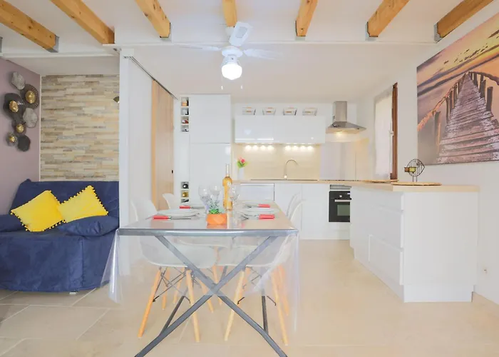 Les Sopralynes-2 By Interhome *